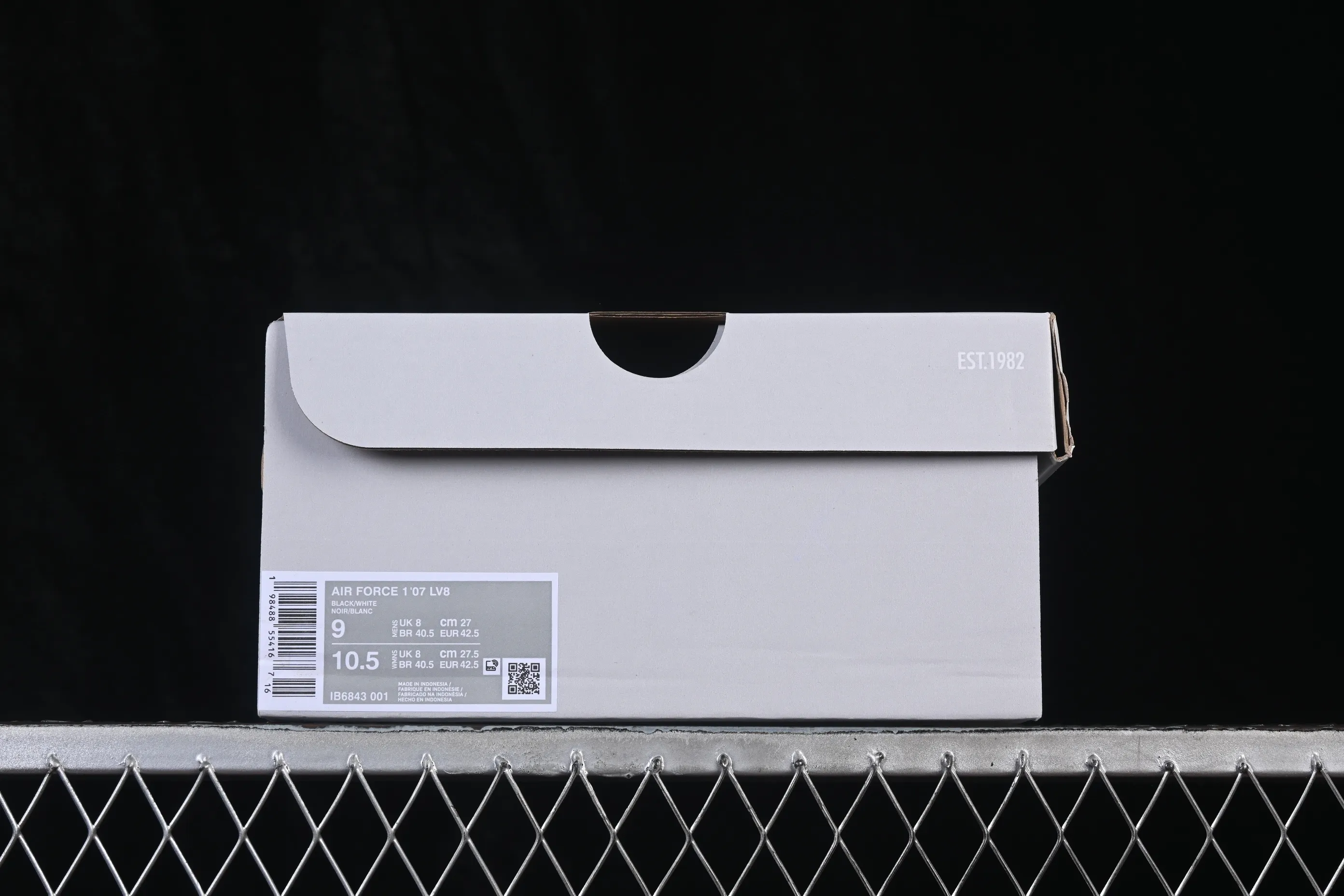 All categories Nk Air Force 1 Air Force series Nk Air Force 1 Low Air Force low-top Nike Air Force 1'07 Low Air Force 1 low-top casual sneakers IB6843-001